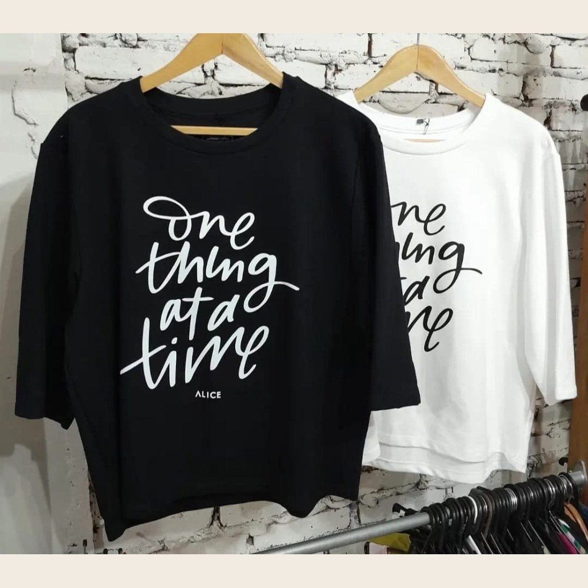 Remera "One Thing At A Time"